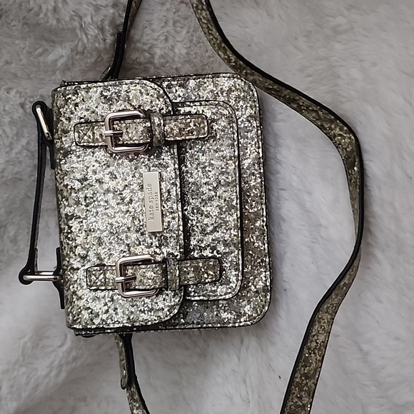 kate spade Handbags - Kate Spade Glitter Girl Scout Crossbody Micro Bag Purse